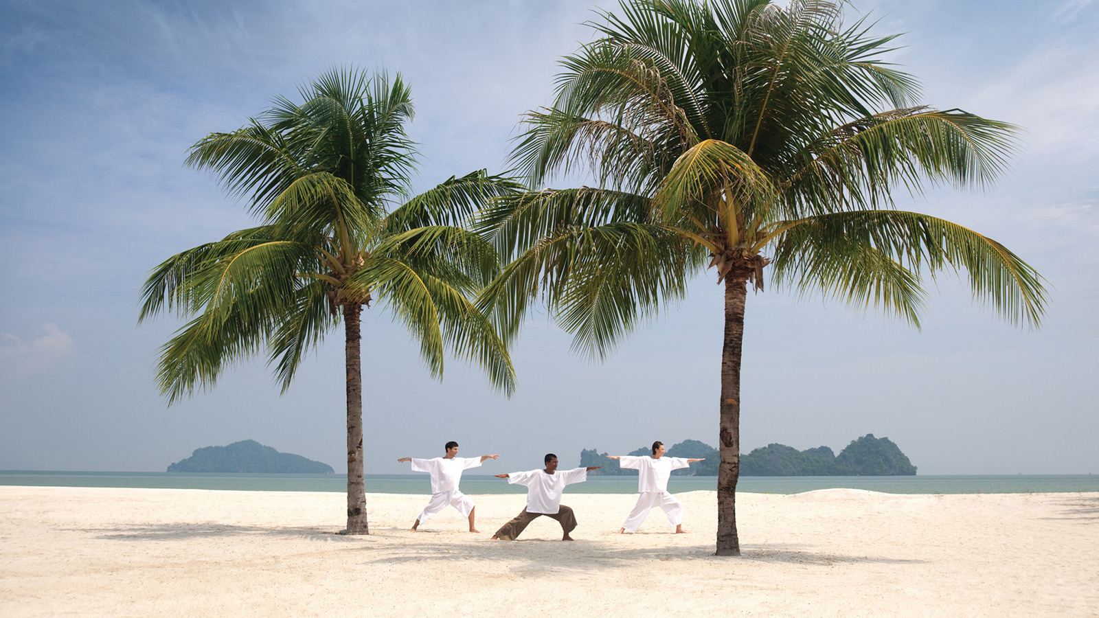 Занимайтесь йогой в Four Seasons Resort Langkawi