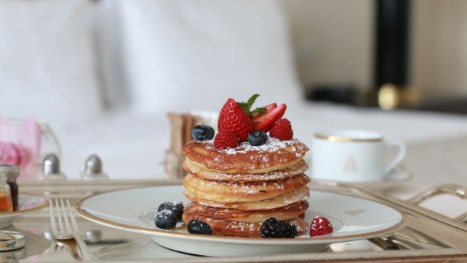Zimmerservice im Four Seasons Hotel Ritz Lissabon