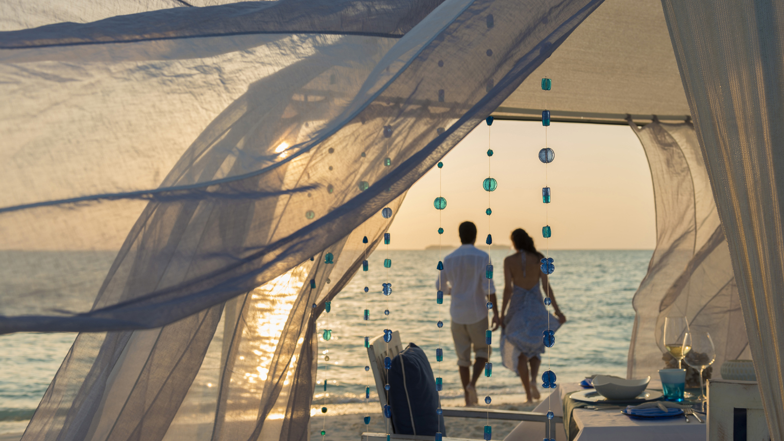 Four Seasons Will Make Your Honeymoon in the Maldives Unforgettable!