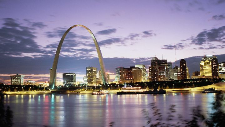 St. Louis Couples Activities | Adventurous Activities | Four Seasons