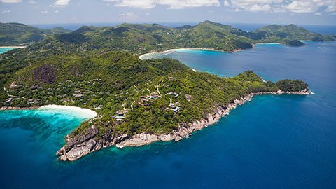 View Paradise from a New Perspective During a Personalized Art Class Atop a Mountain Plateau