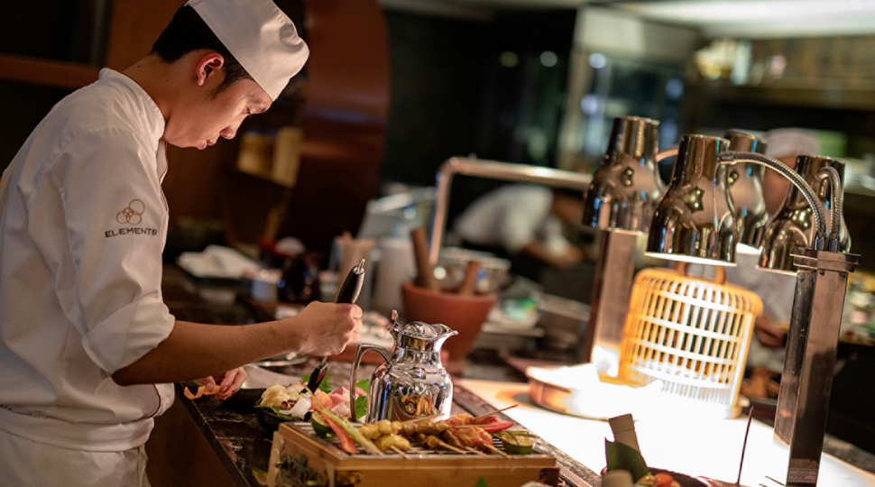 Doha Chef Setting Up Brunch