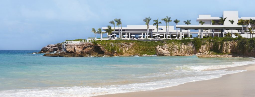 Hotel by ocean