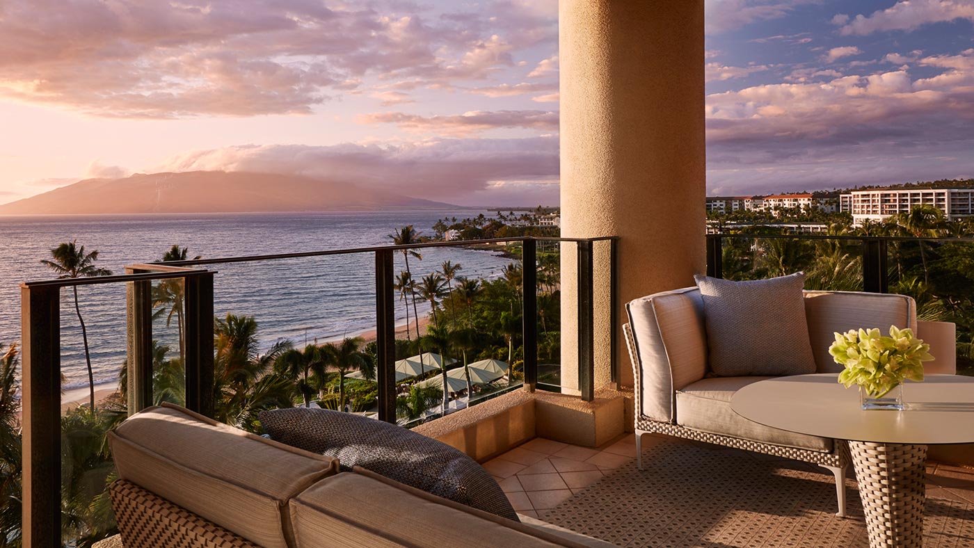 Ocean-Front Prime Suite