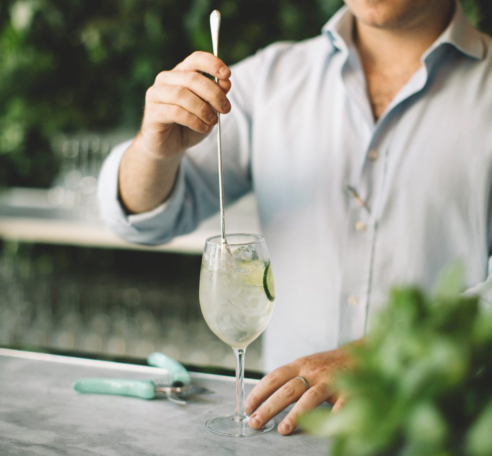 Lorenzo Antinori mixes a White Sand Gimlet