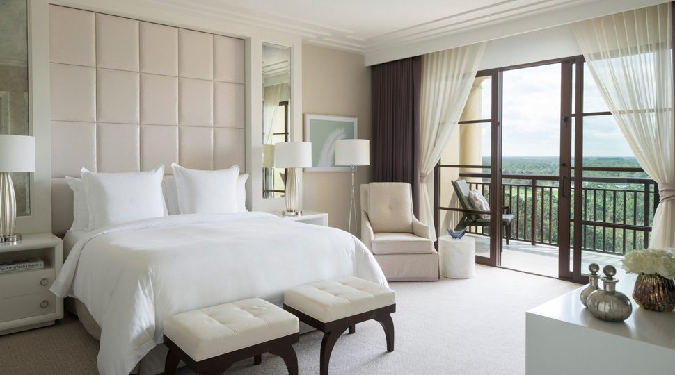 Grand Suite bedroom in Orlando