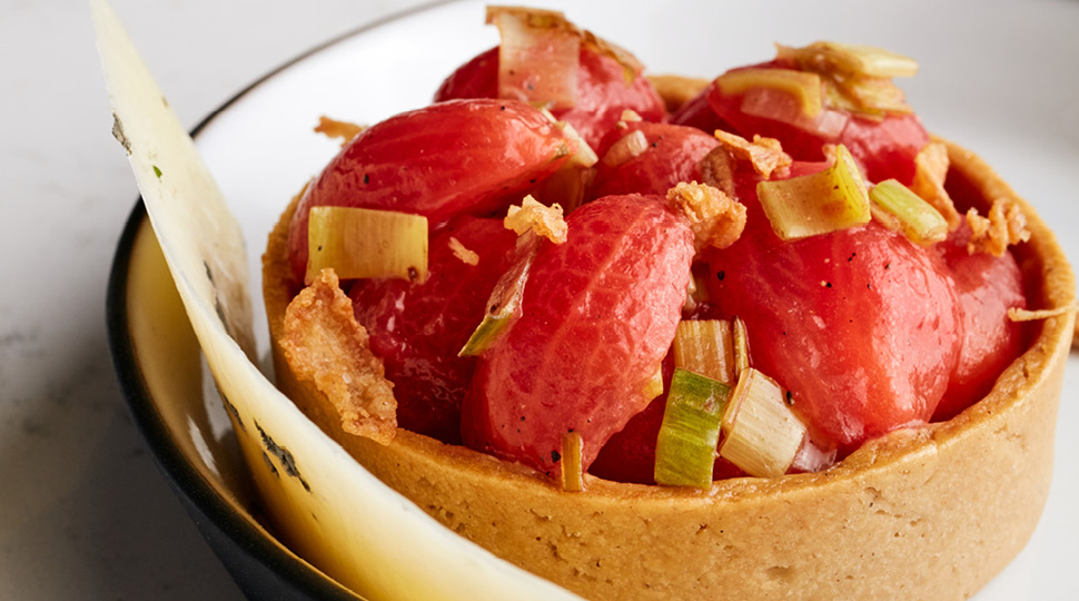 PEELED TOMATO TARLET