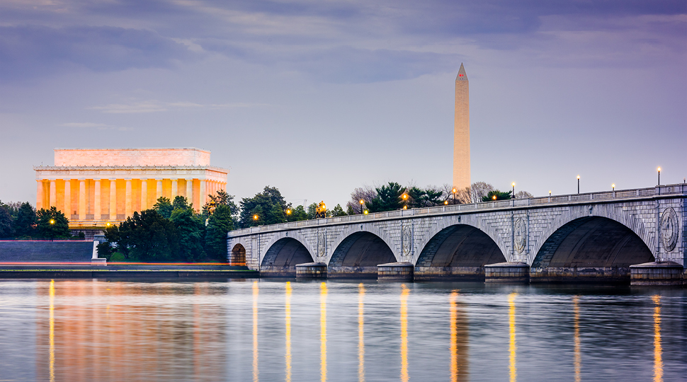 skyline of DC and Washington Monument