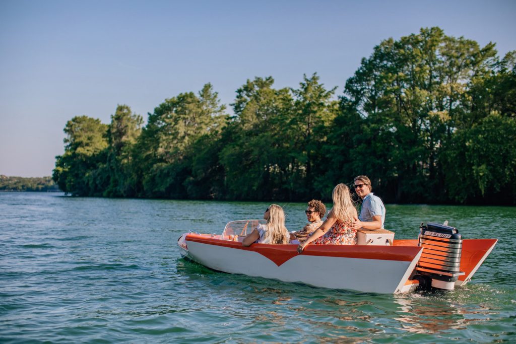 Four Seasons Austin Boat