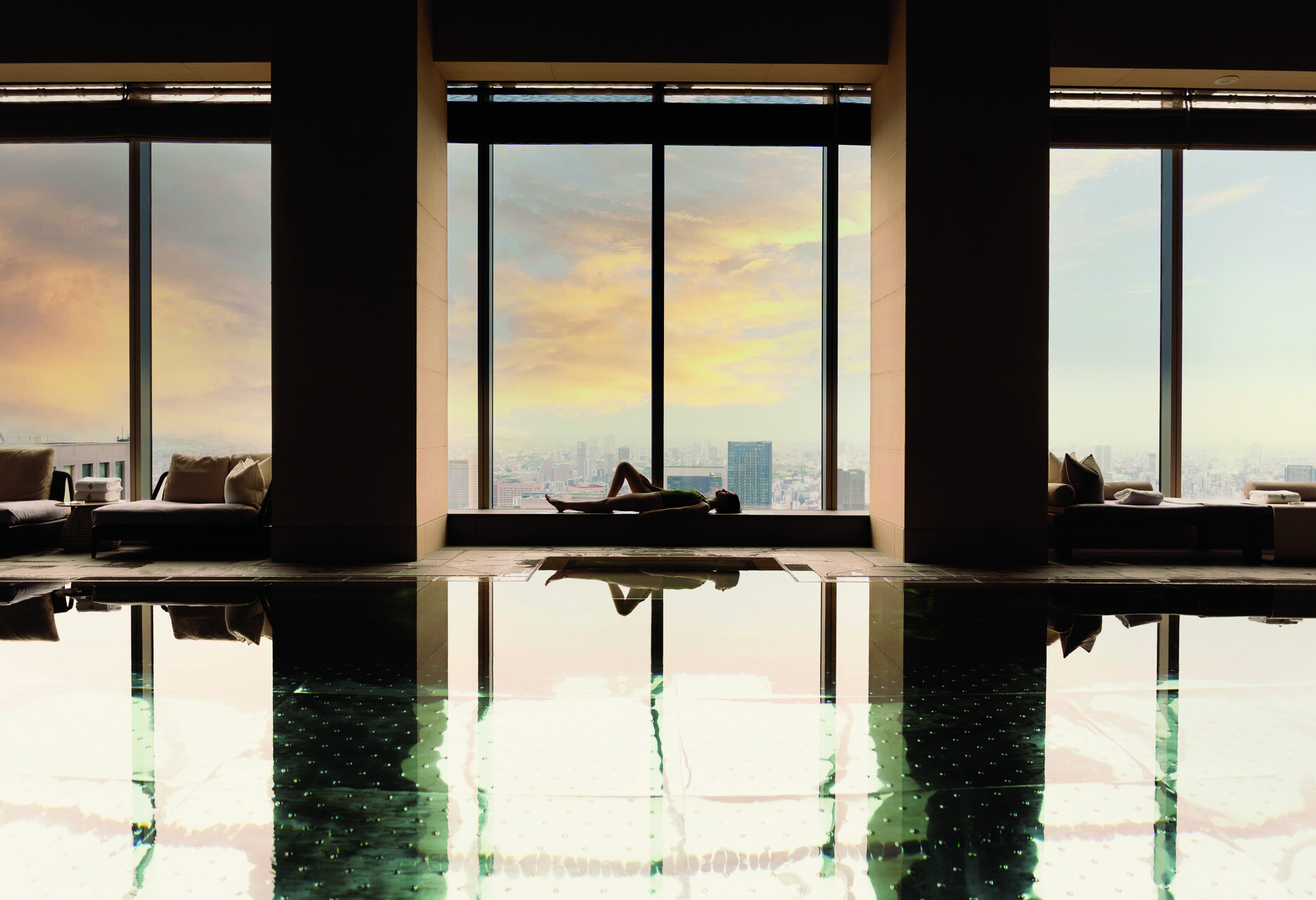 Four Seasons Hotel Tokyo at Otemachi pool