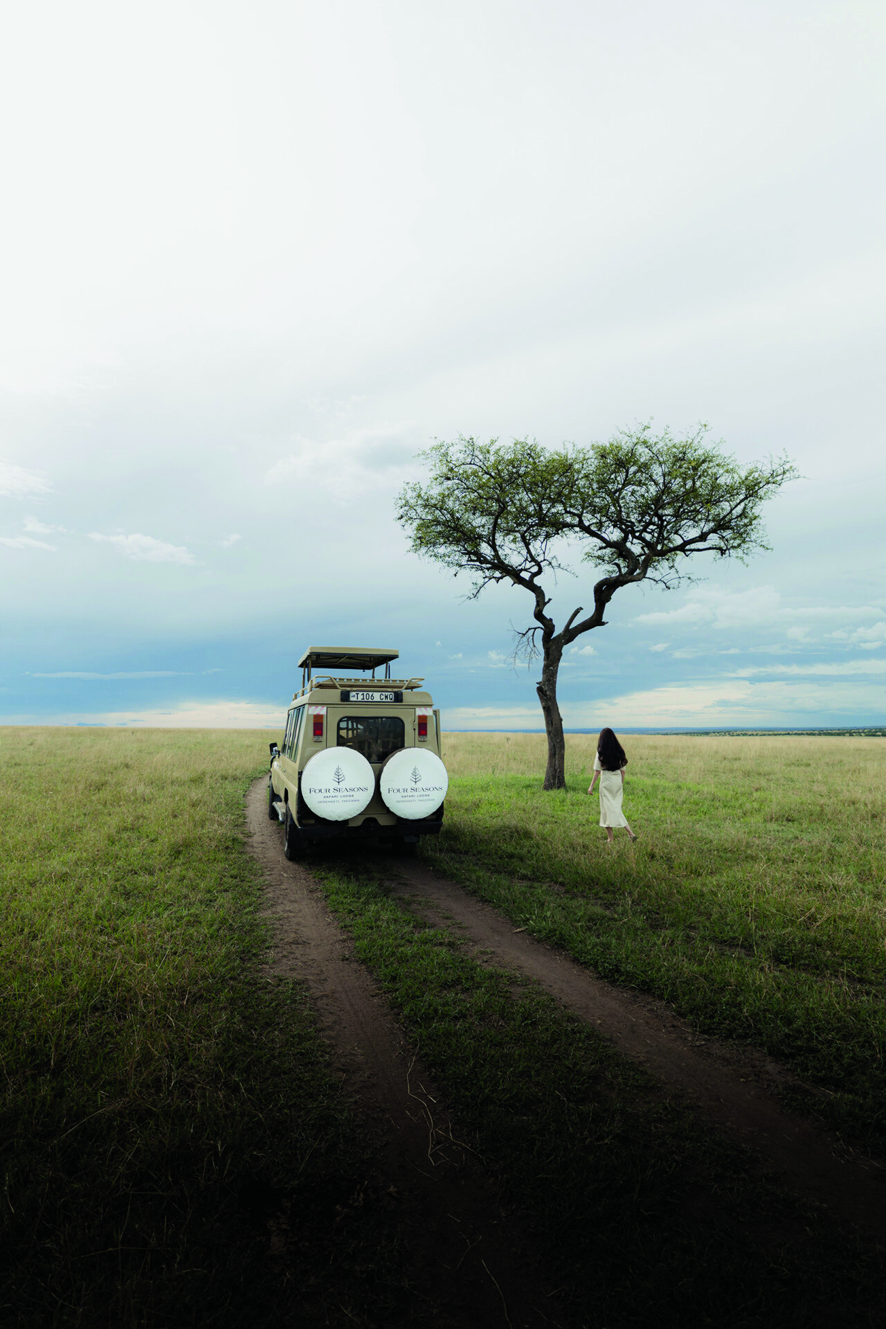 Expedition vehicles from Four Seasons Safari Lodge Serengeti transport guests on half- and full-day safaris.