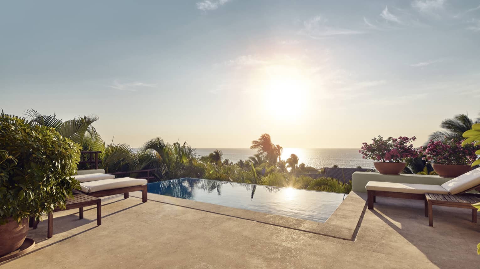 Terrace with private pool and lounge chars, ocean view