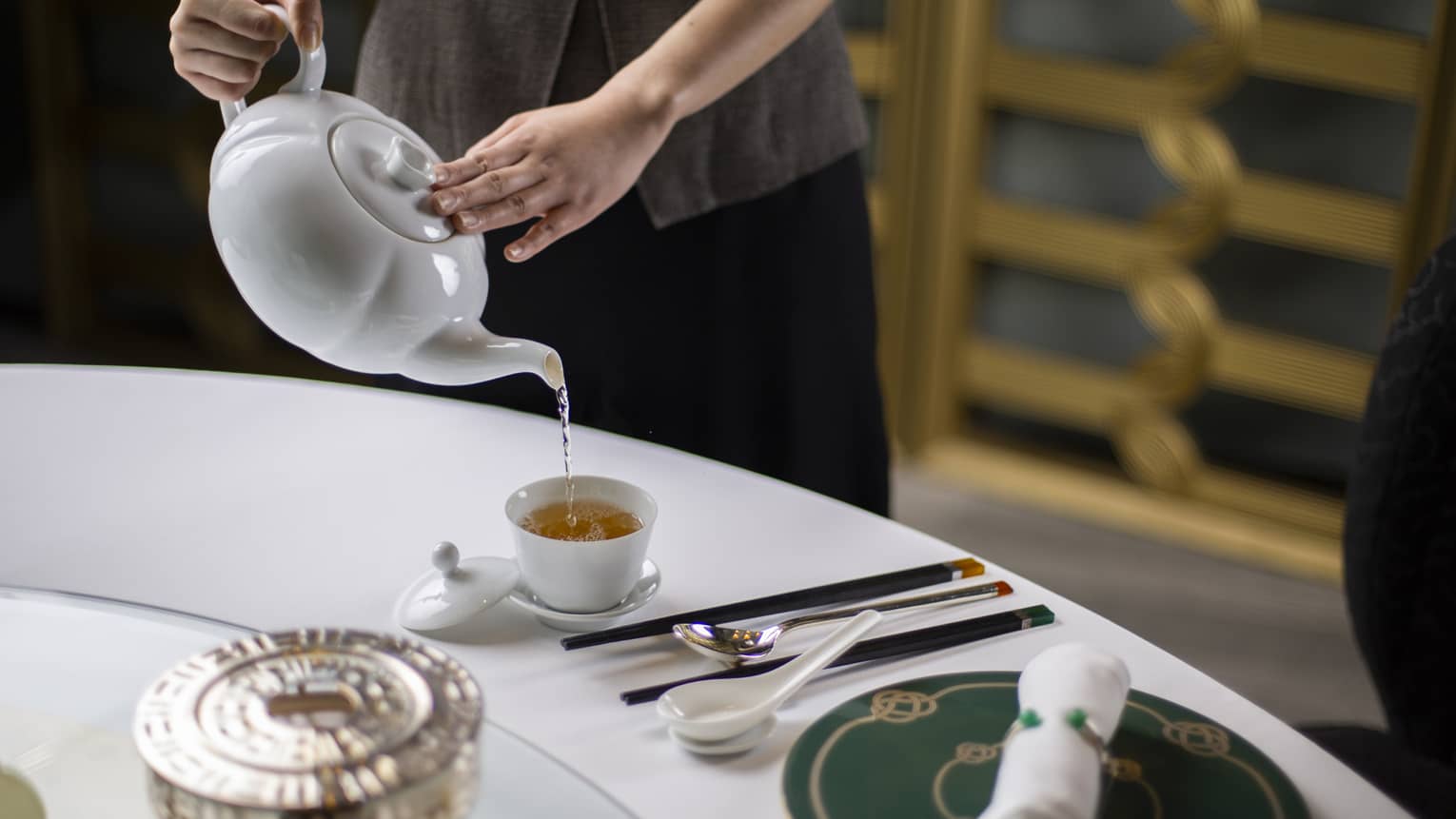 Afternoon tea at Yu Yuan