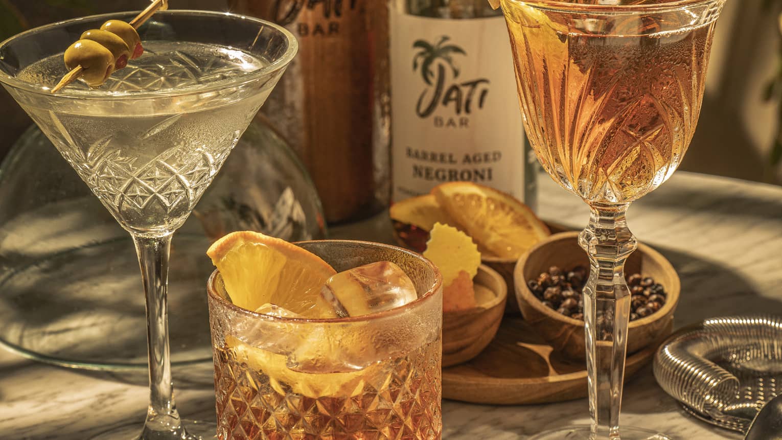 Jati Bar Sundowner Barrel-Aged Drinks