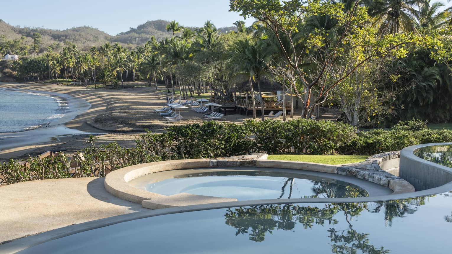 Pool view and ocean in background