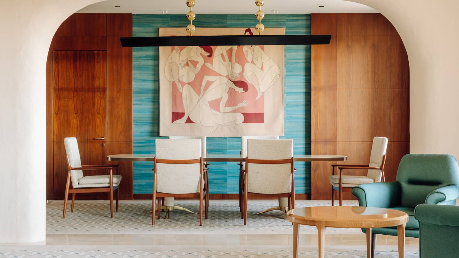 Dining room with artwork