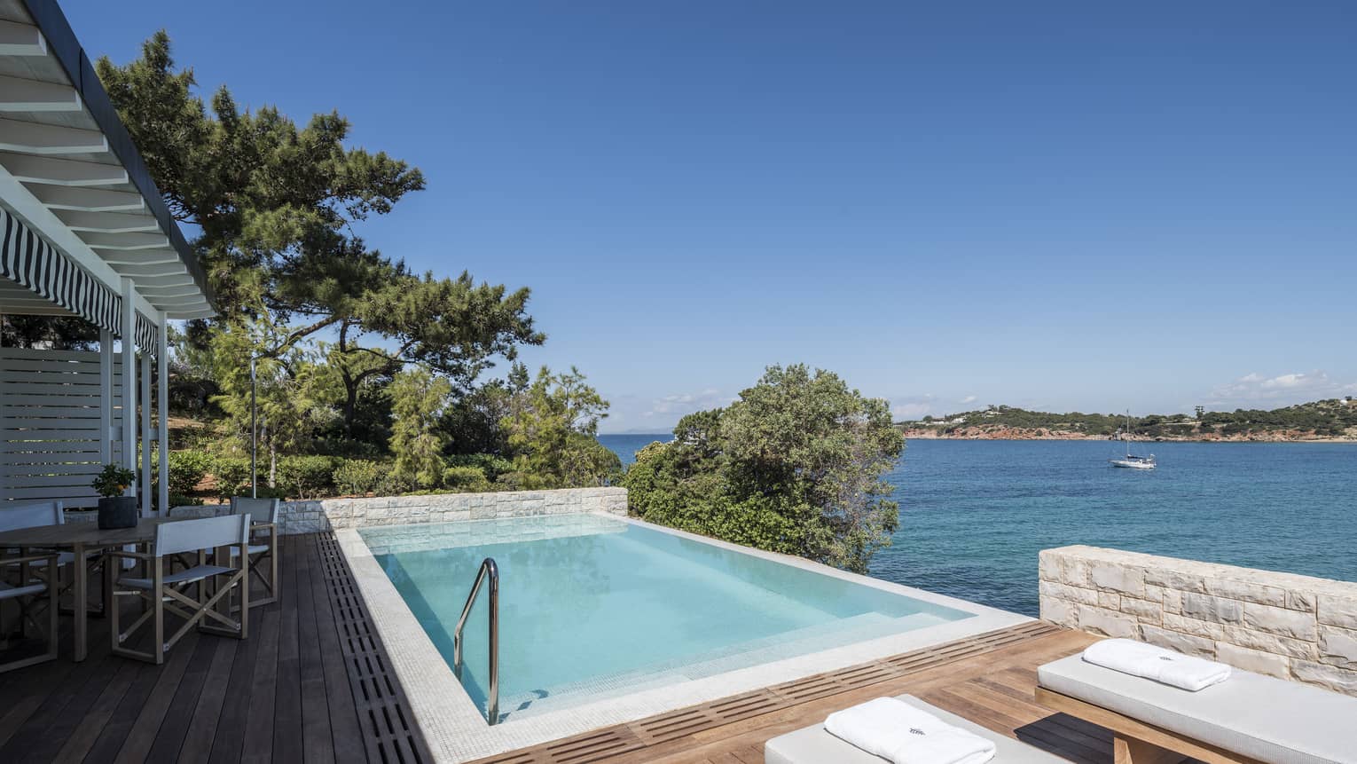 Plunge swimming pool on deck outside Bungalow Suite