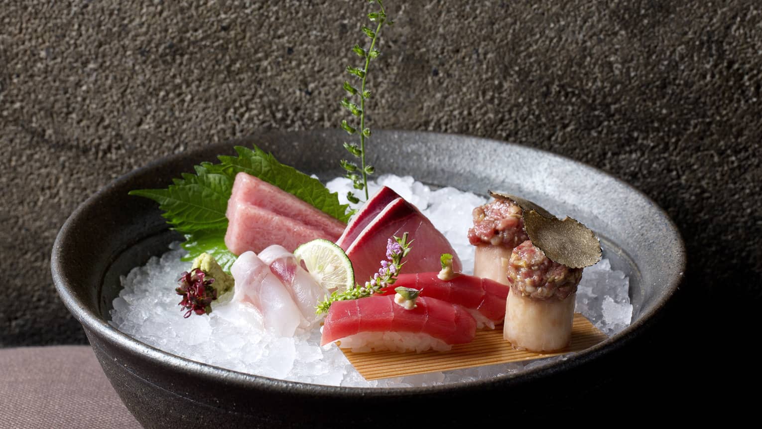 sushi&sashimi deluxe platter