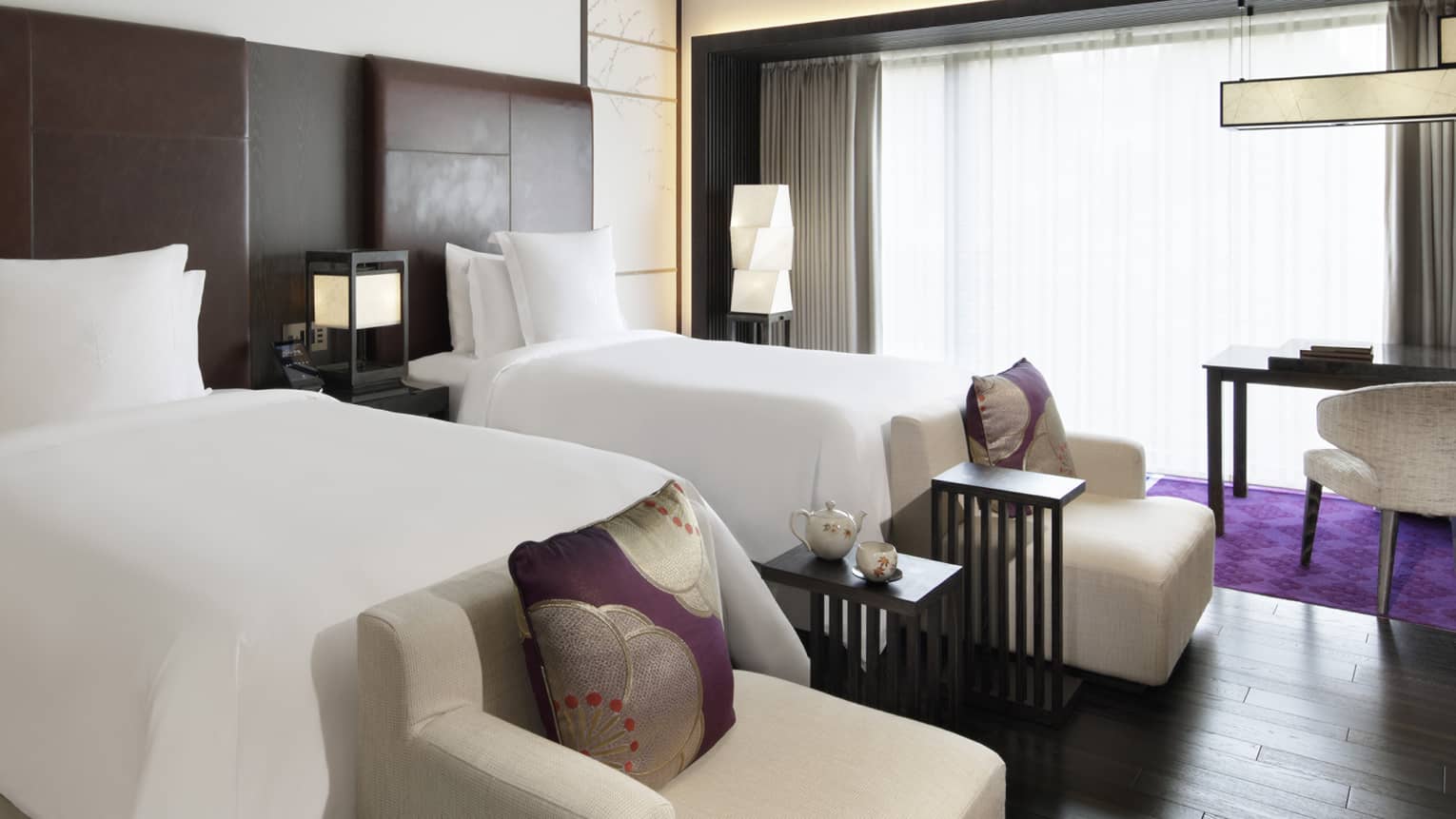 Deluxe Room with twin beds