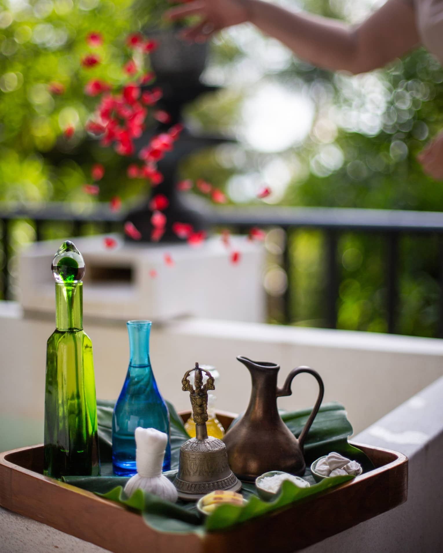 Spa tray with oils