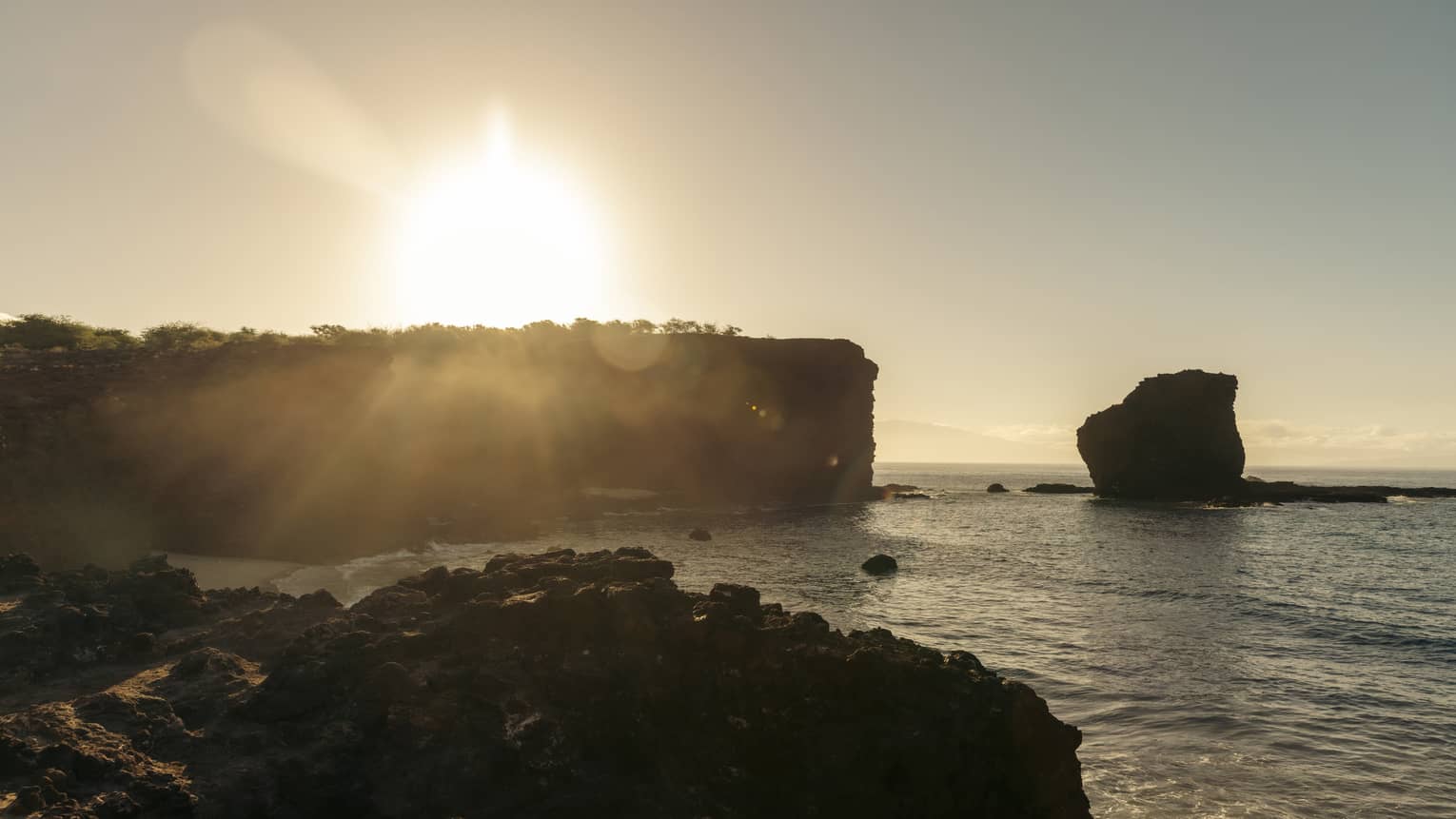 PuuPehee Rock Hike in Lanai, Hawaii