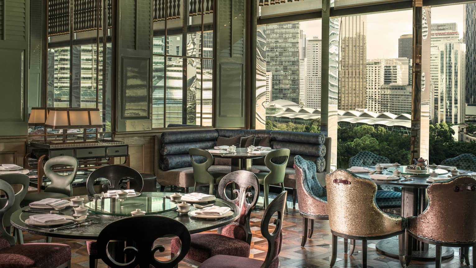 Yun House Dining room with a view of the city skyline