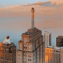 Aerial view of Chicago landmark buildings