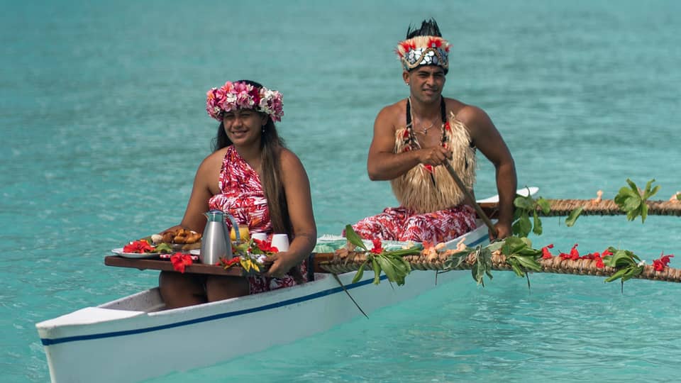 Breakfast by Boat